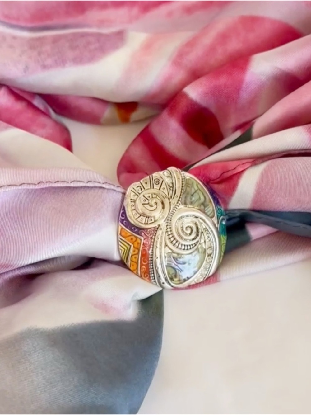 BUNDLE SCARF CLIP and ECHO Silk Scarf Abalone Shell Inlay Bolo